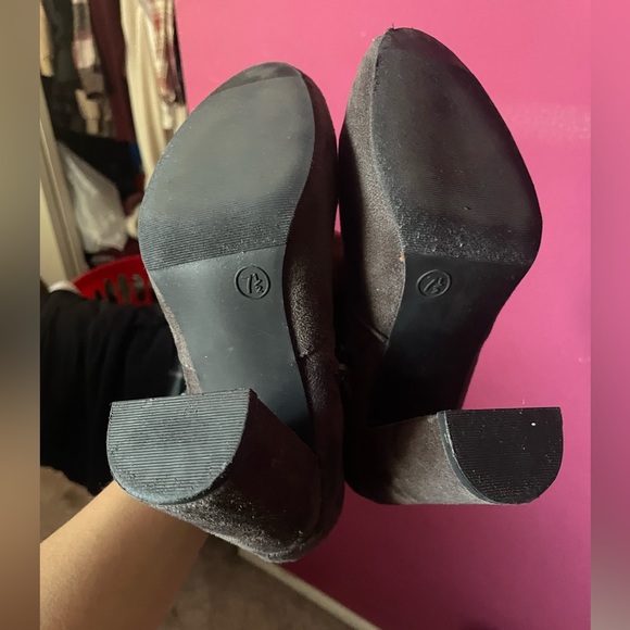 Gray Suede Ankle Booties - Picture 4 of 8